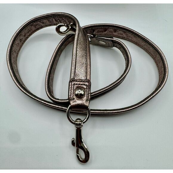 Coach Poppy Special Edition Spotlight NWT Graphite Silver Sequin Crossbody Bag - Picture 8 of 8